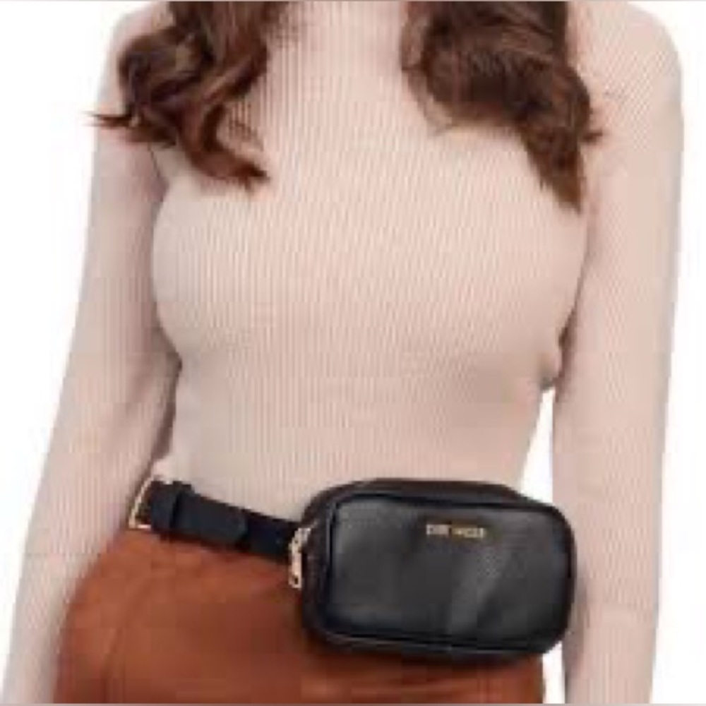 ⭐️HOST PICK⭐️ Steve Madden Black Fanny Pack